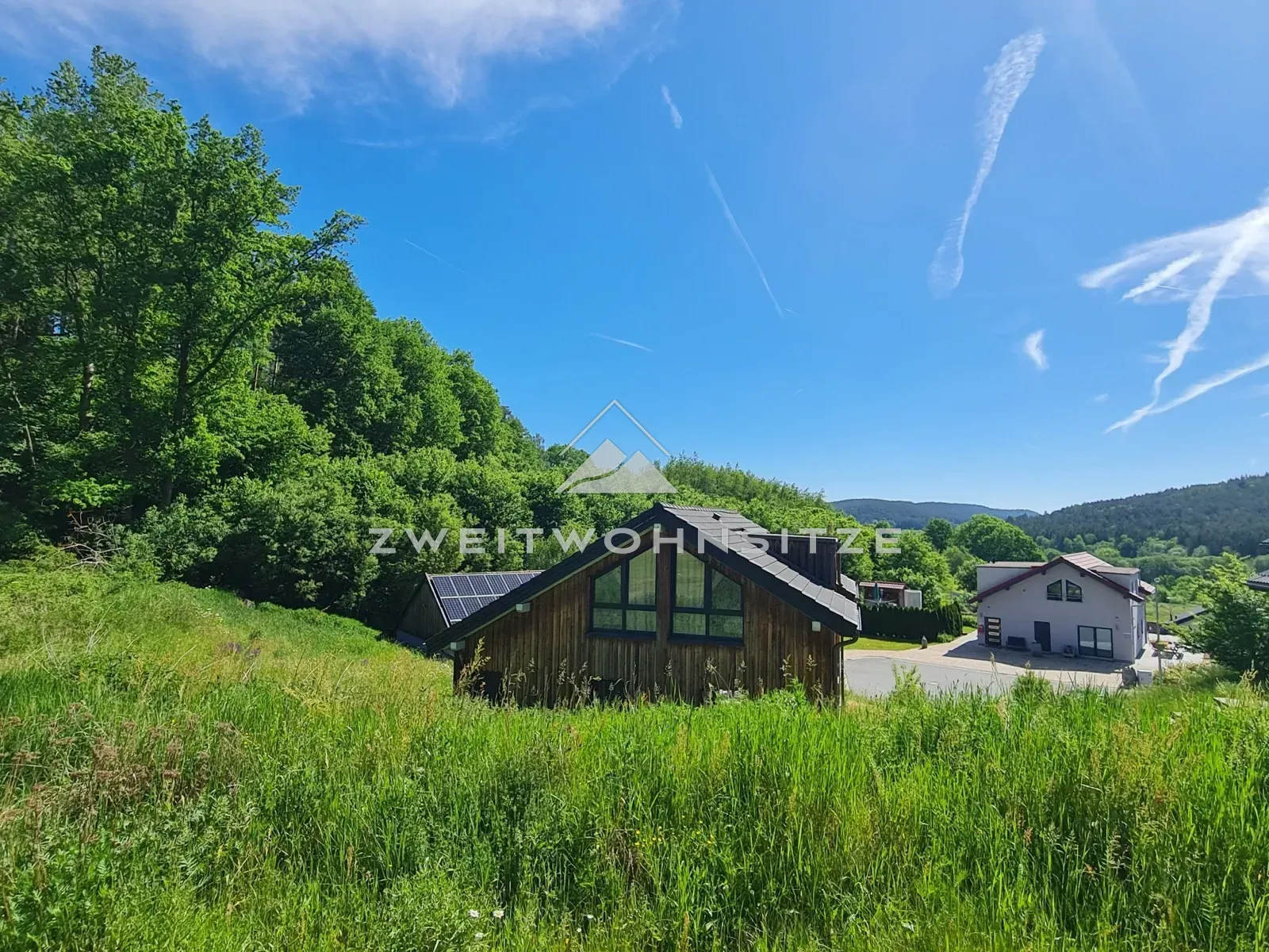 Haus 9: Freistehend mit Blick ins Tal